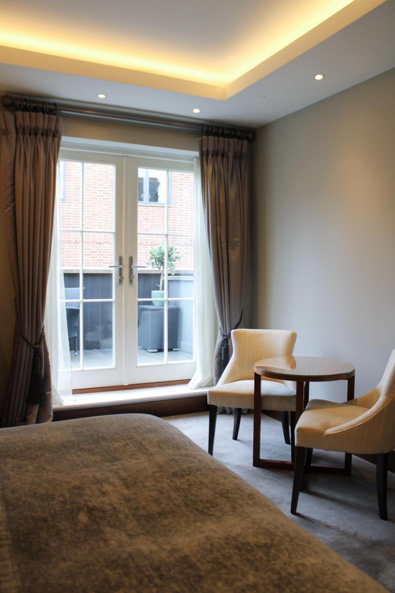 One Warwick Park Hotel Ройал-Танбридж-Уэльс Экстерьер фото