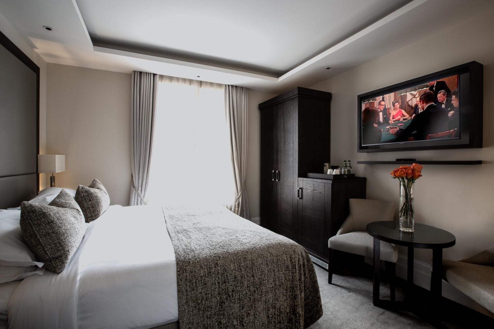 One Warwick Park Hotel Ройал-Танбридж-Уэльс Экстерьер фото