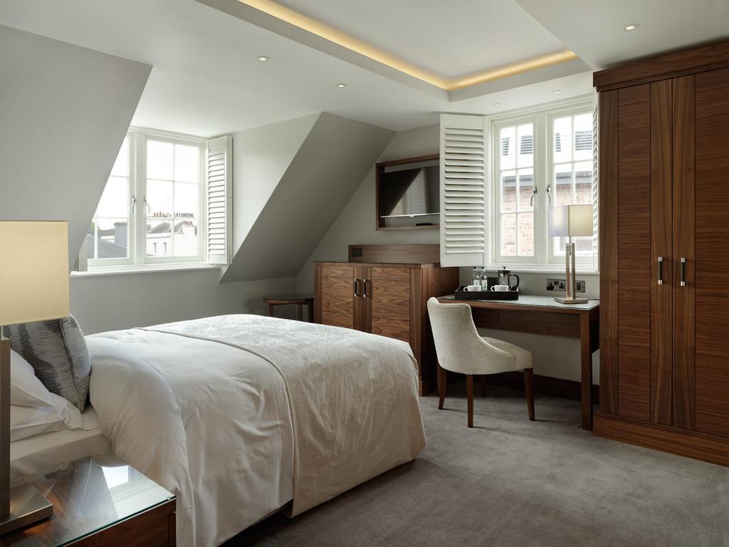 One Warwick Park Hotel Ройал-Танбридж-Уэльс Экстерьер фото